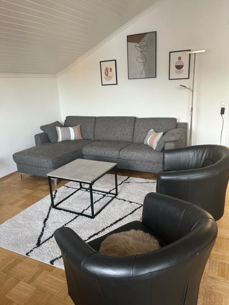 Helle, Ruhige Ferienwohnung Mit Balkon Bad Tolz Exterior photo