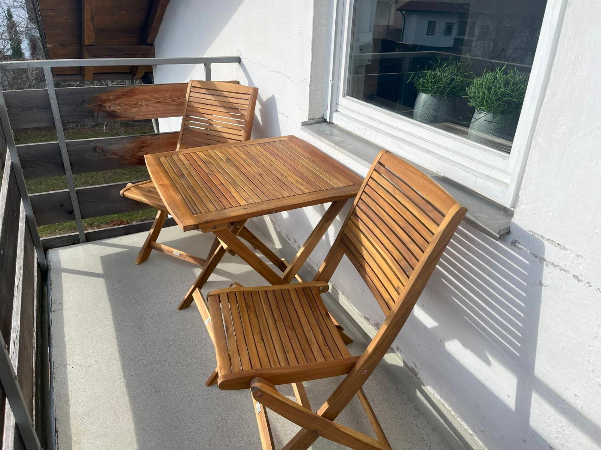 Helle, Ruhige Ferienwohnung Mit Balkon Bad Tolz Exterior photo